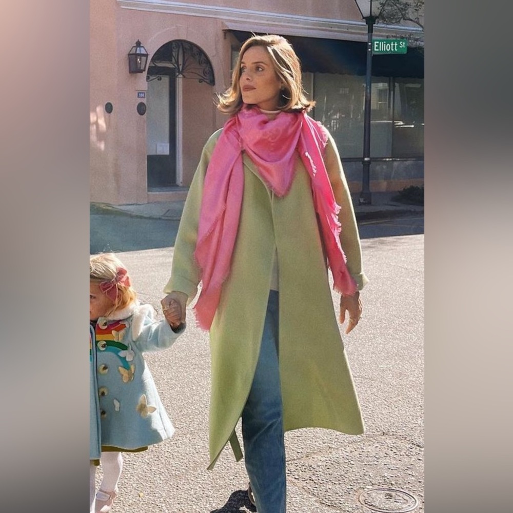 NWT Theory Pale Lime Collar Coat - Small